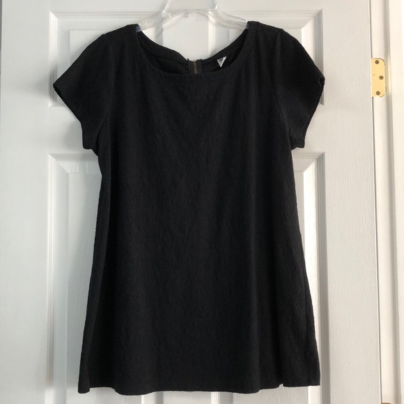 Old Navy Tops - 💥 Old Navy Maternity Top